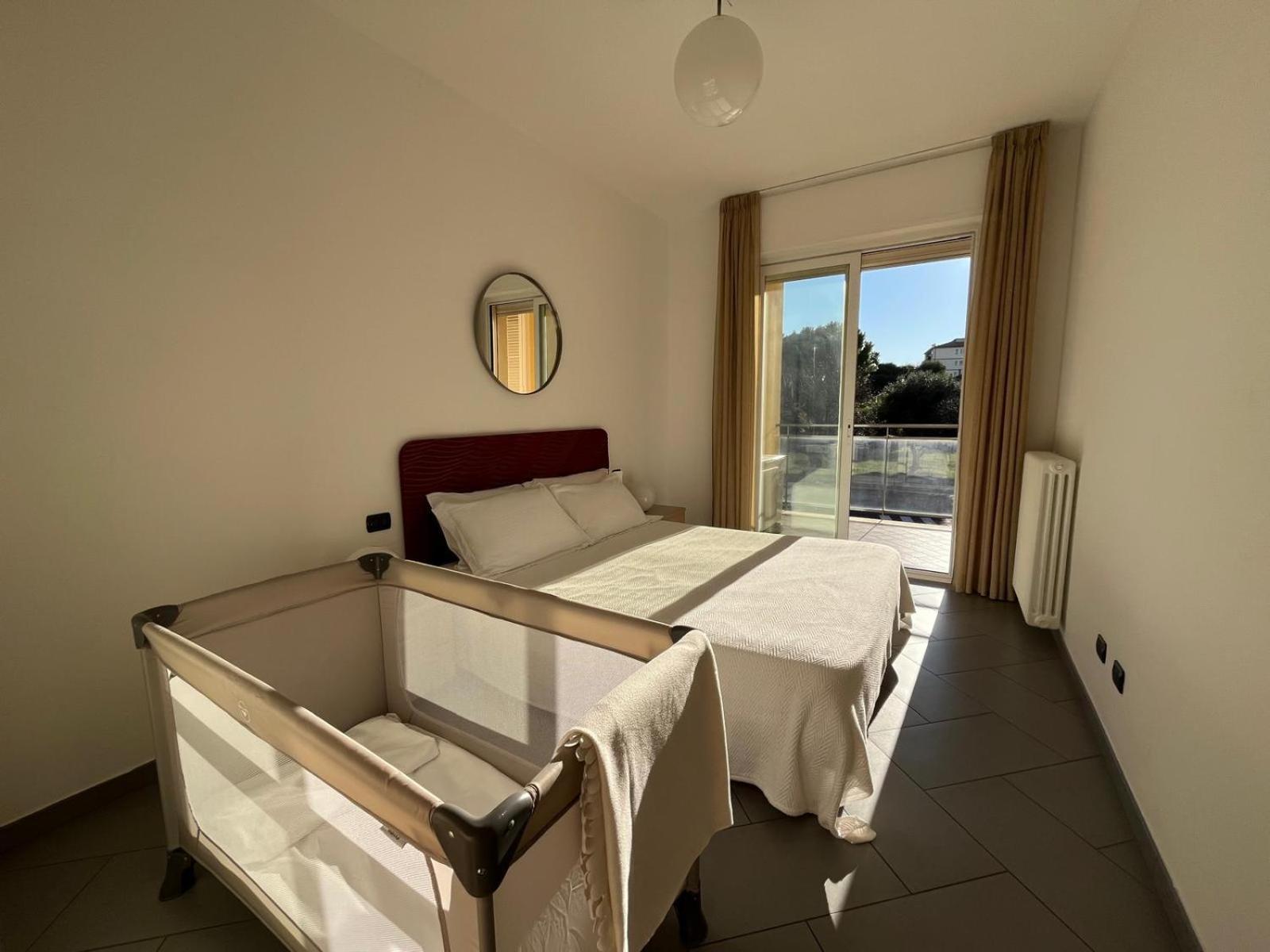 Dea Apartments Albenga Exterior photo