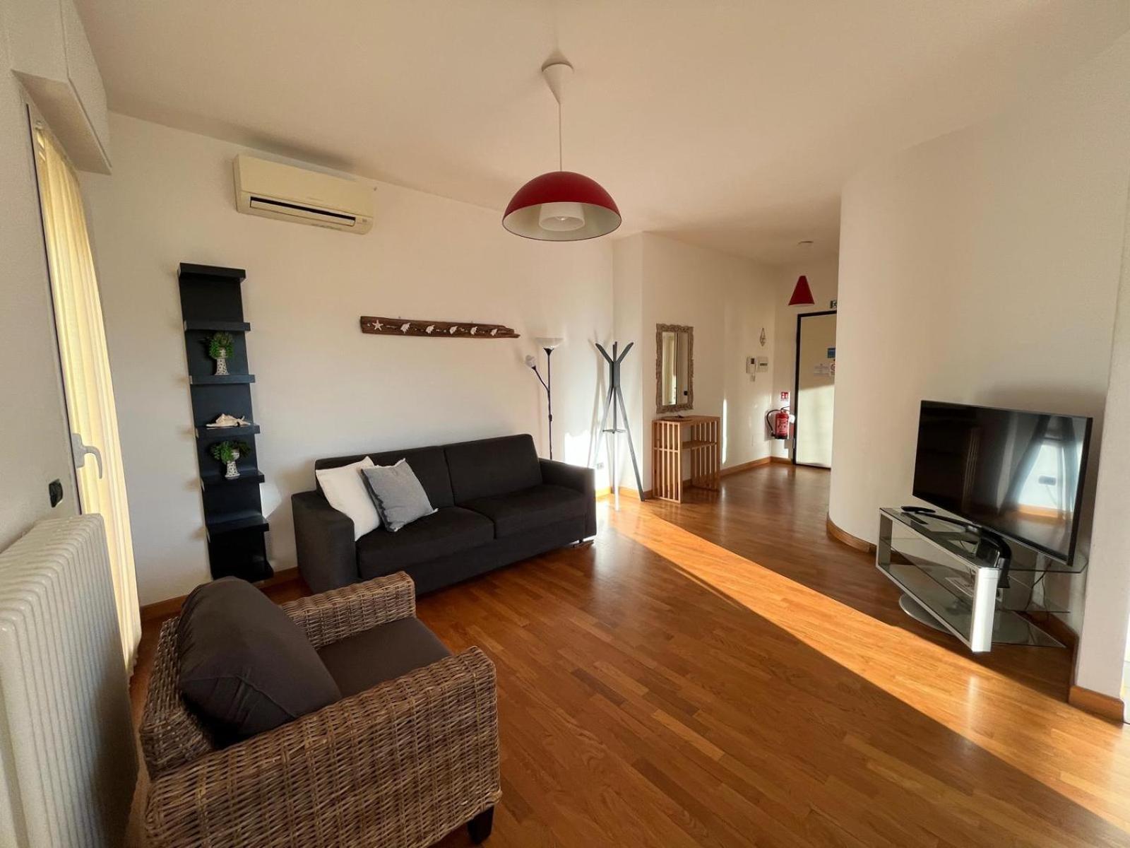 Dea Apartments Albenga Exterior photo