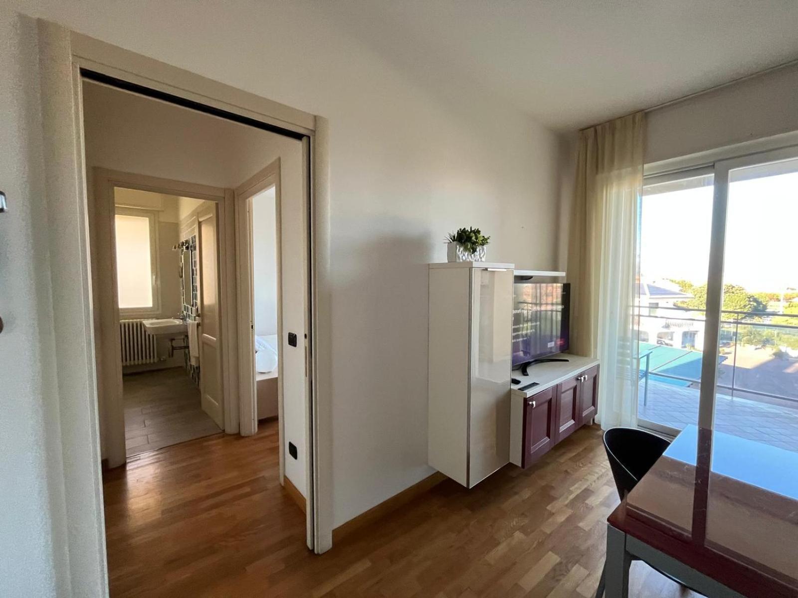 Dea Apartments Albenga Exterior photo